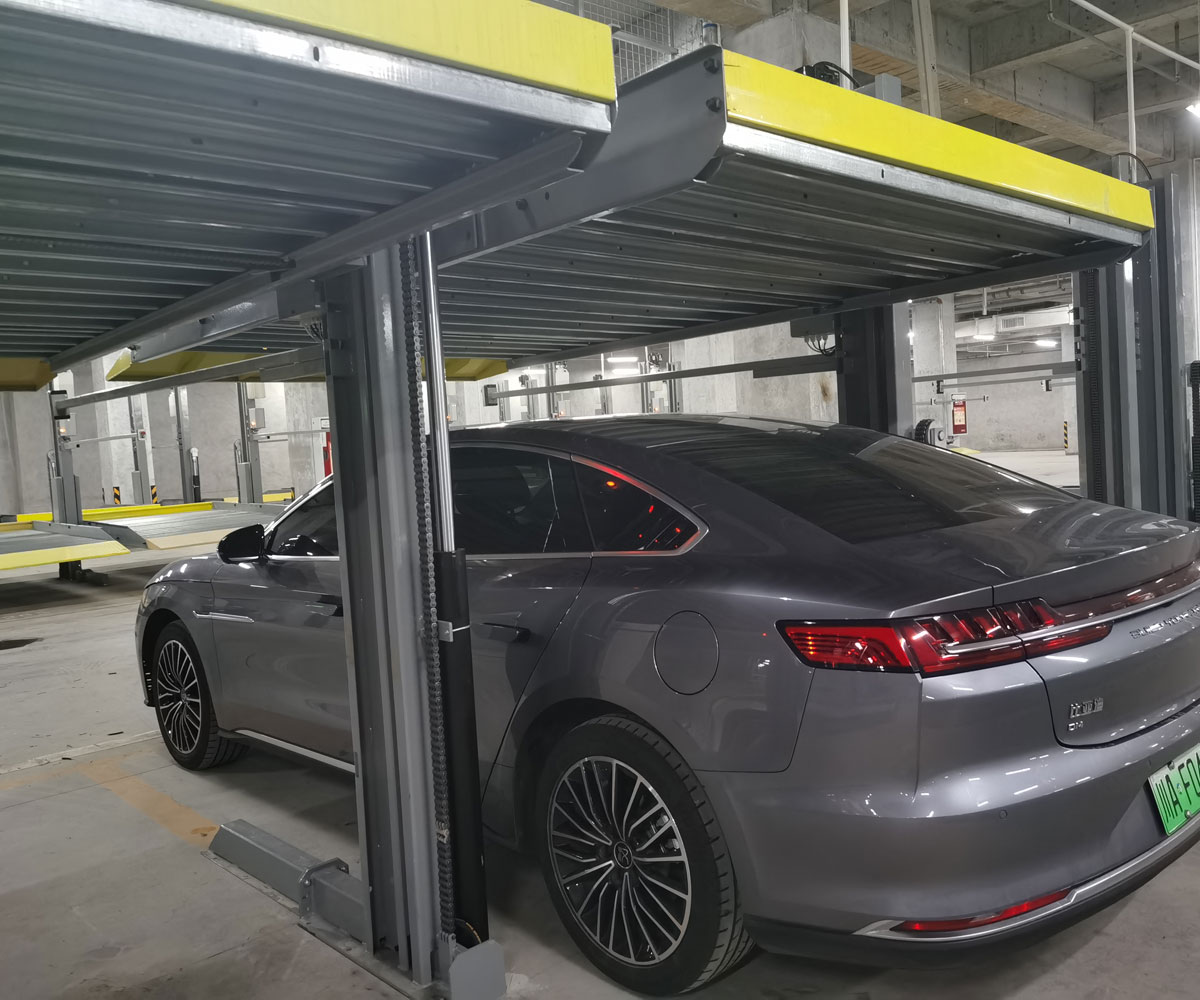 祥云PSH四層升降橫移類停車設(shè)備（負(fù)一正三地坑式）技術(shù)參數(shù)